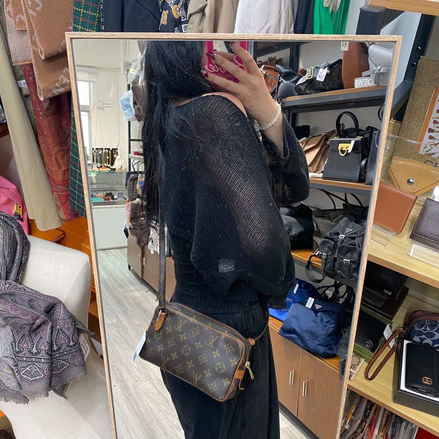 LV 老花斜孭袋