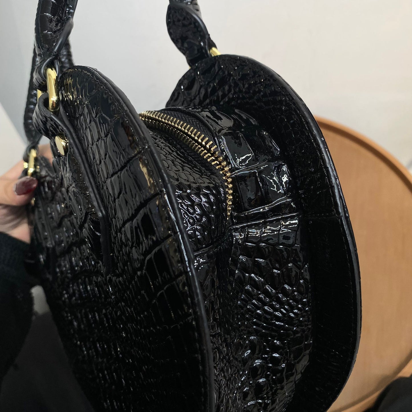 VIVIENNE WESTWOOD 心心手挽袋