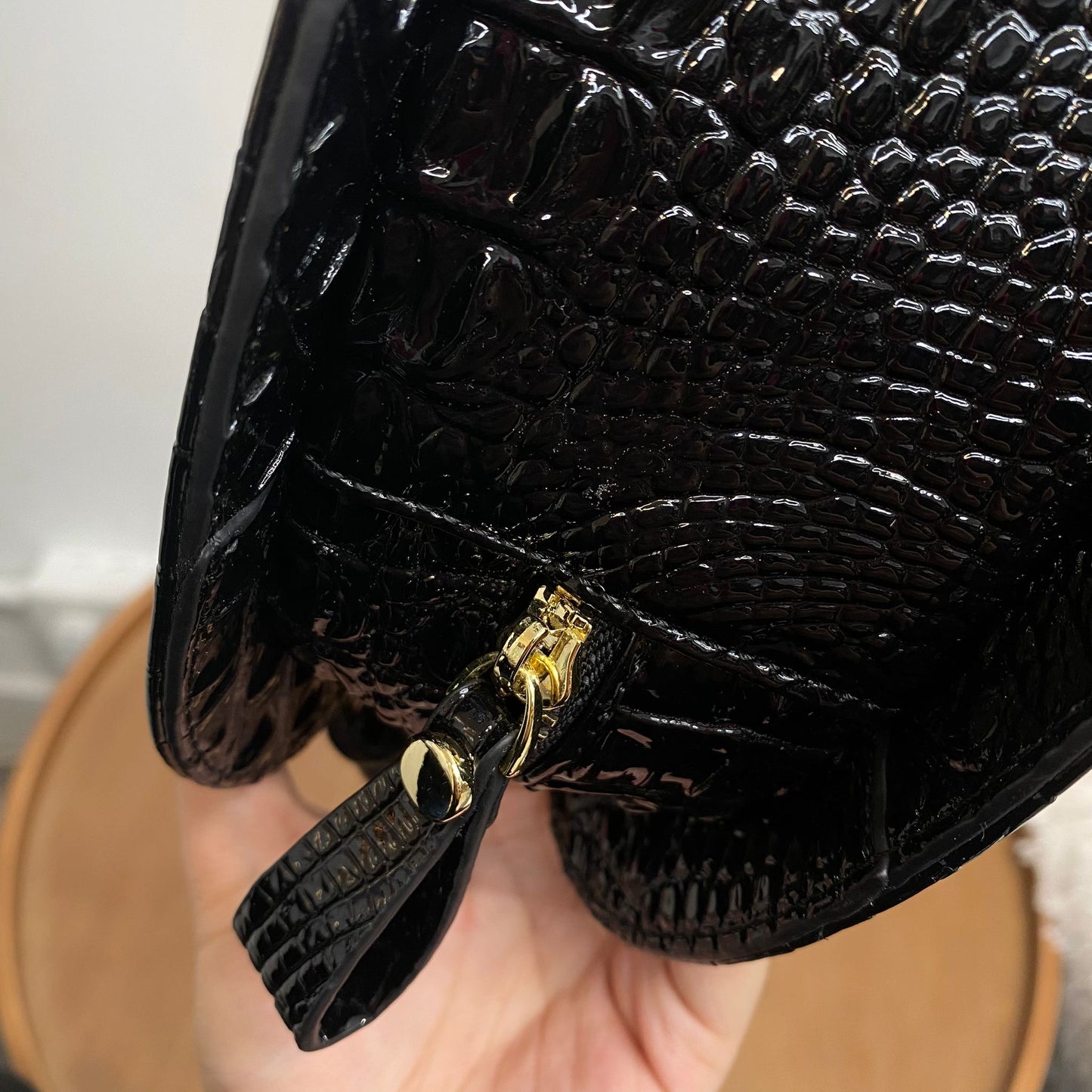 VIVIENNE WESTWOOD 心心手挽袋
