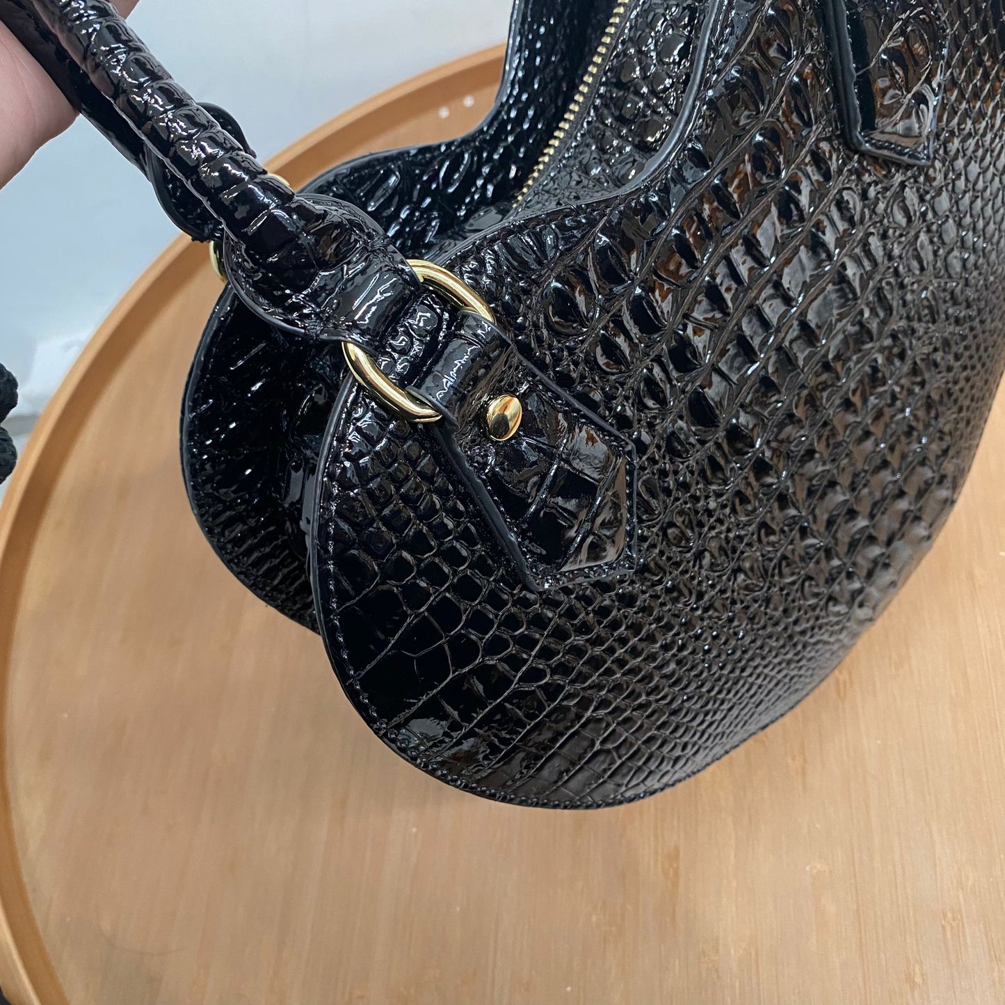 VIVIENNE WESTWOOD 心心手挽袋