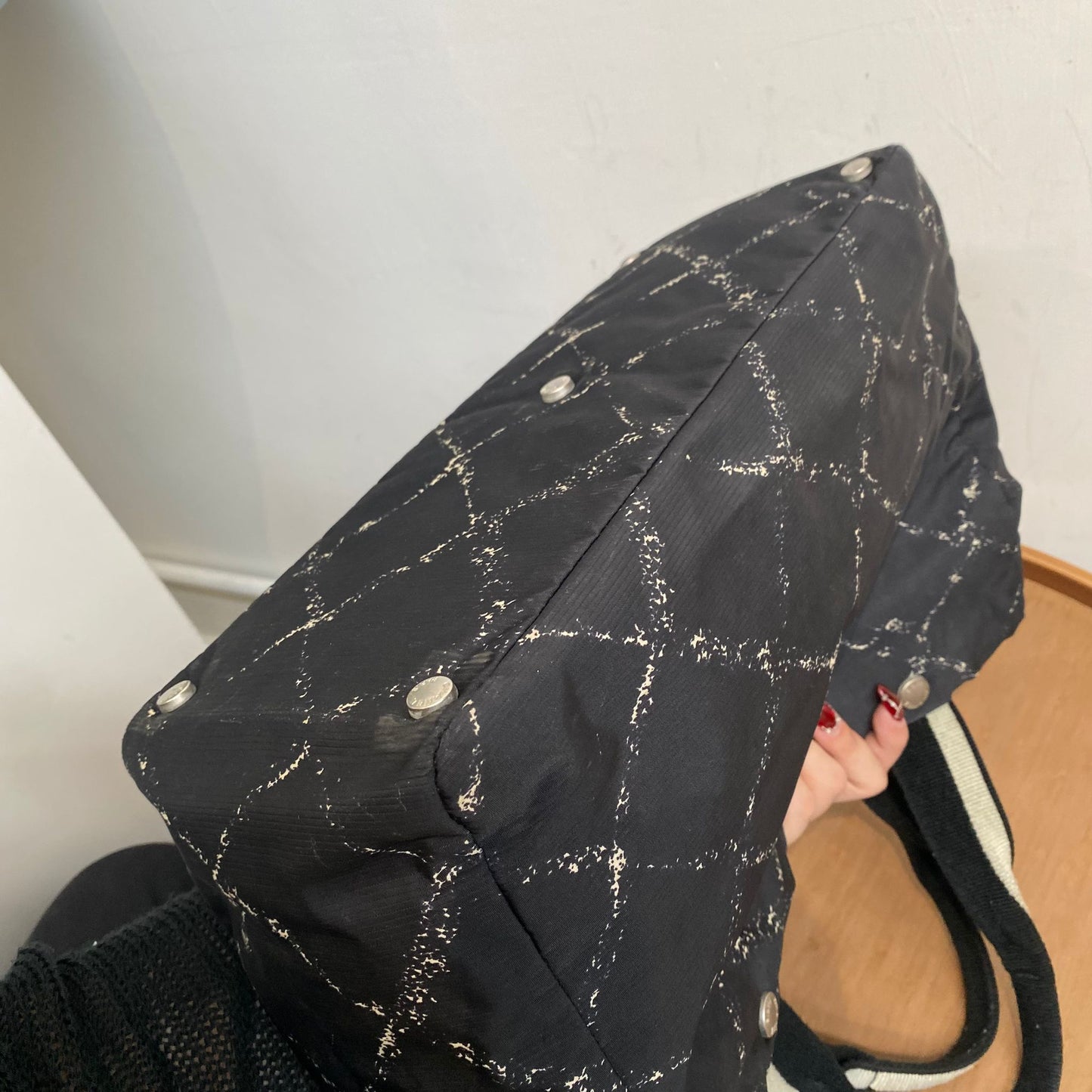 CHANEL Tote 黑白菱格 有貼