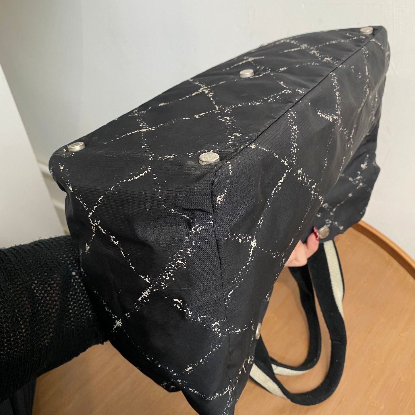CHANEL Tote 黑白菱格 有貼
