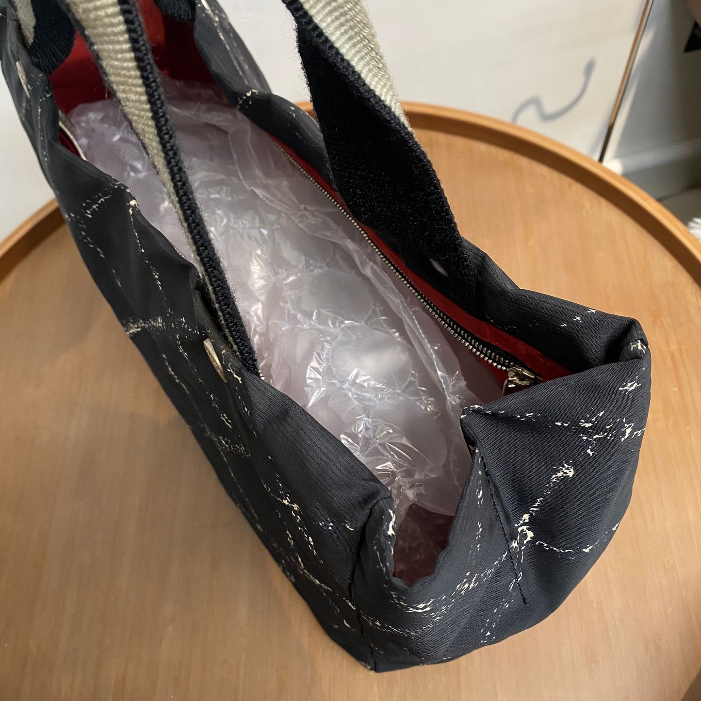 CHANEL Tote 黑白菱格 有貼