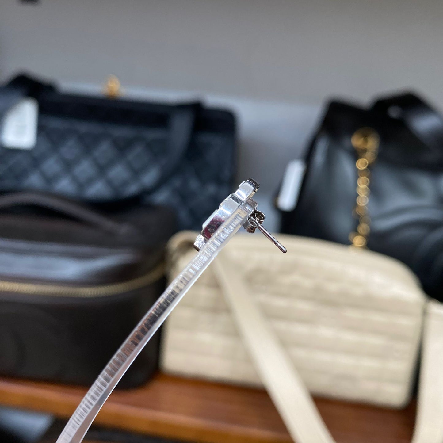Chanel耳針耳環 有刻印