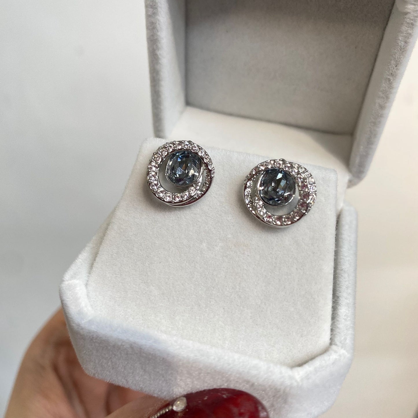 SWAROVSKI 水滴鑽耳針耳環