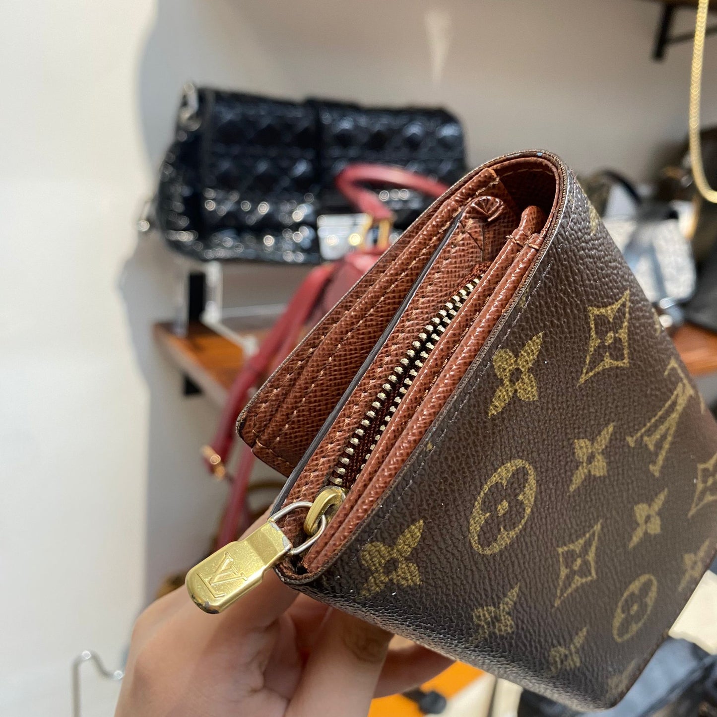 LV老花銀包 有盒