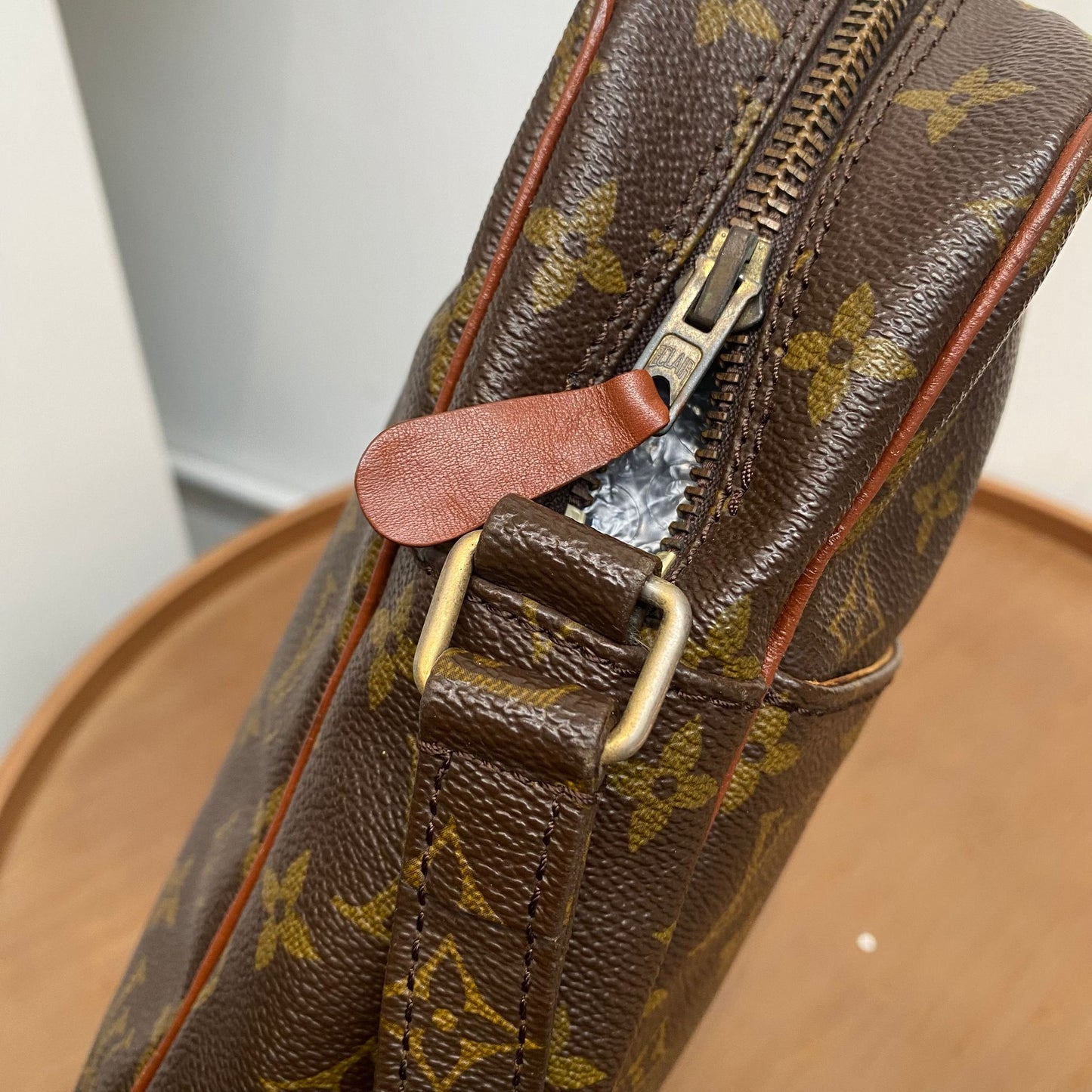 LV 斜孭袋