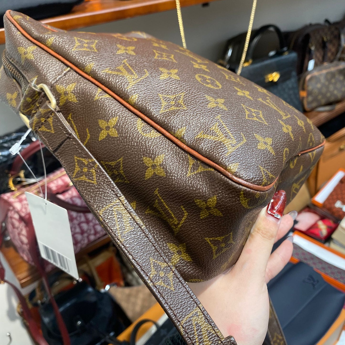 LV 斜孭袋