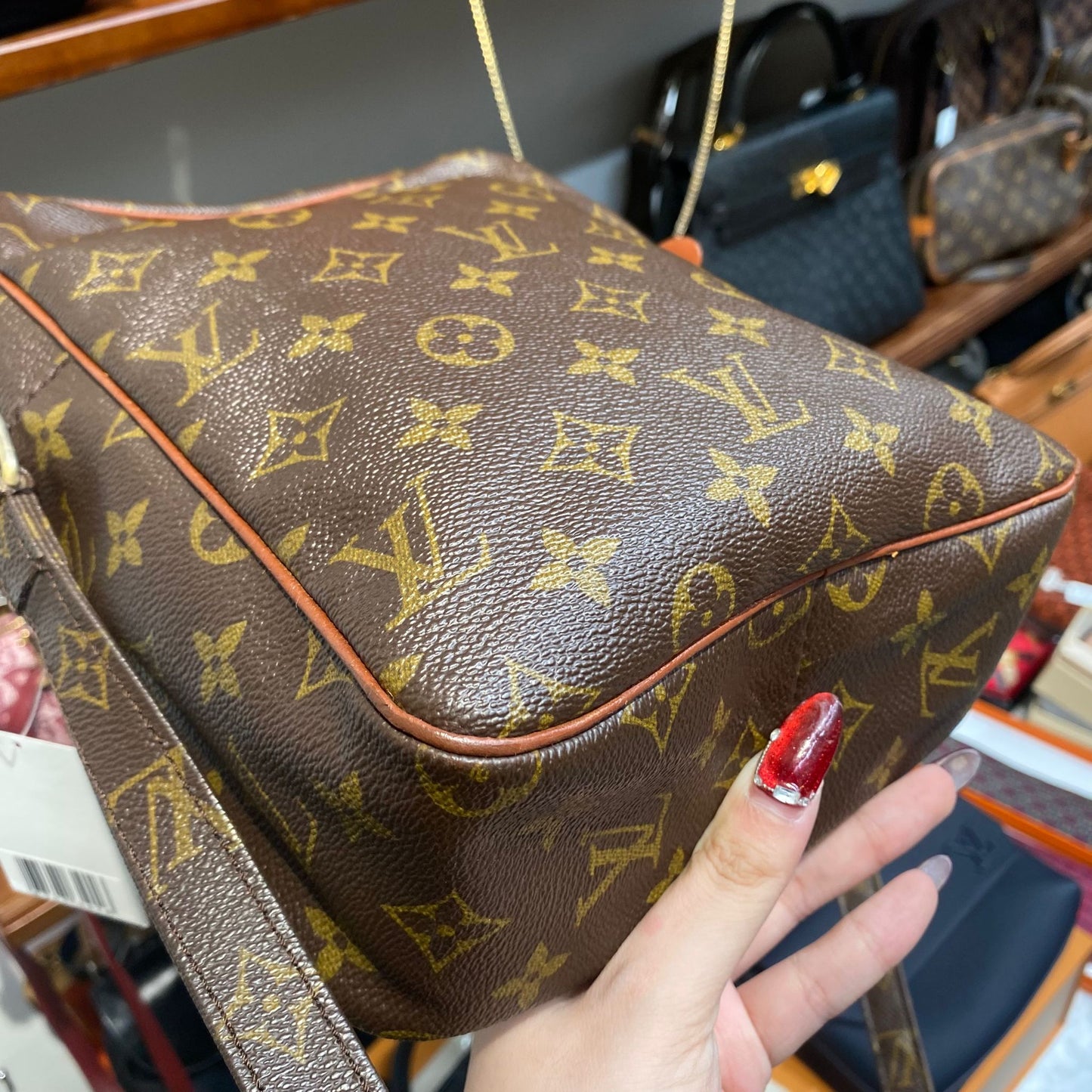LV 斜孭袋