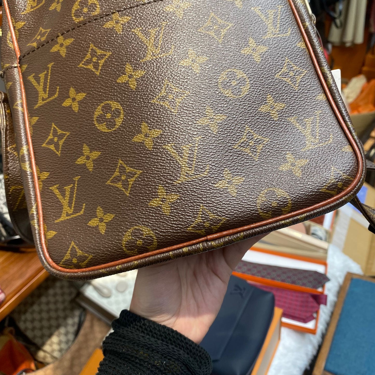 LV 斜孭袋