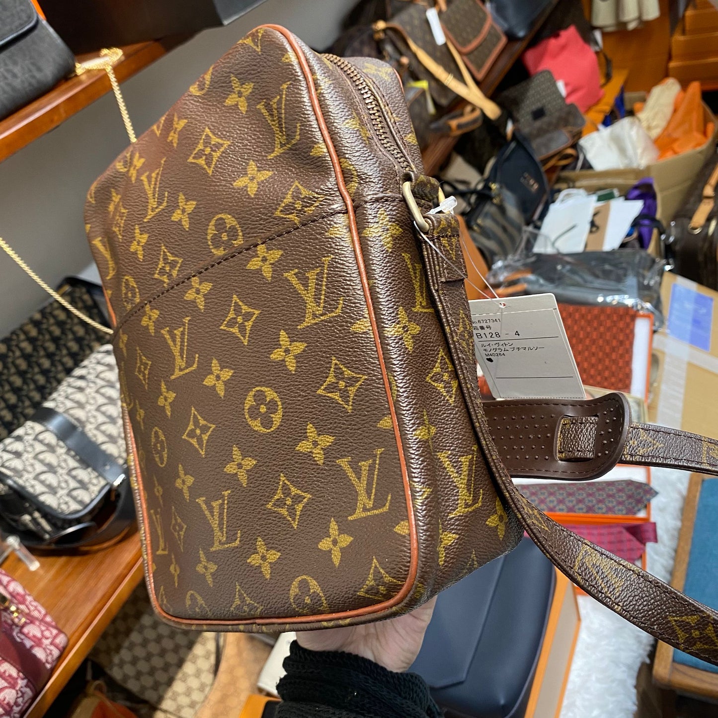 LV 斜孭袋