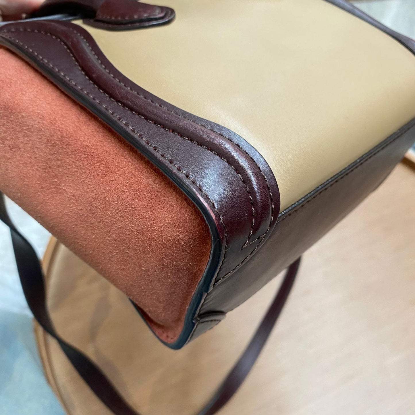 Celine Nano Luggage 有塵袋
