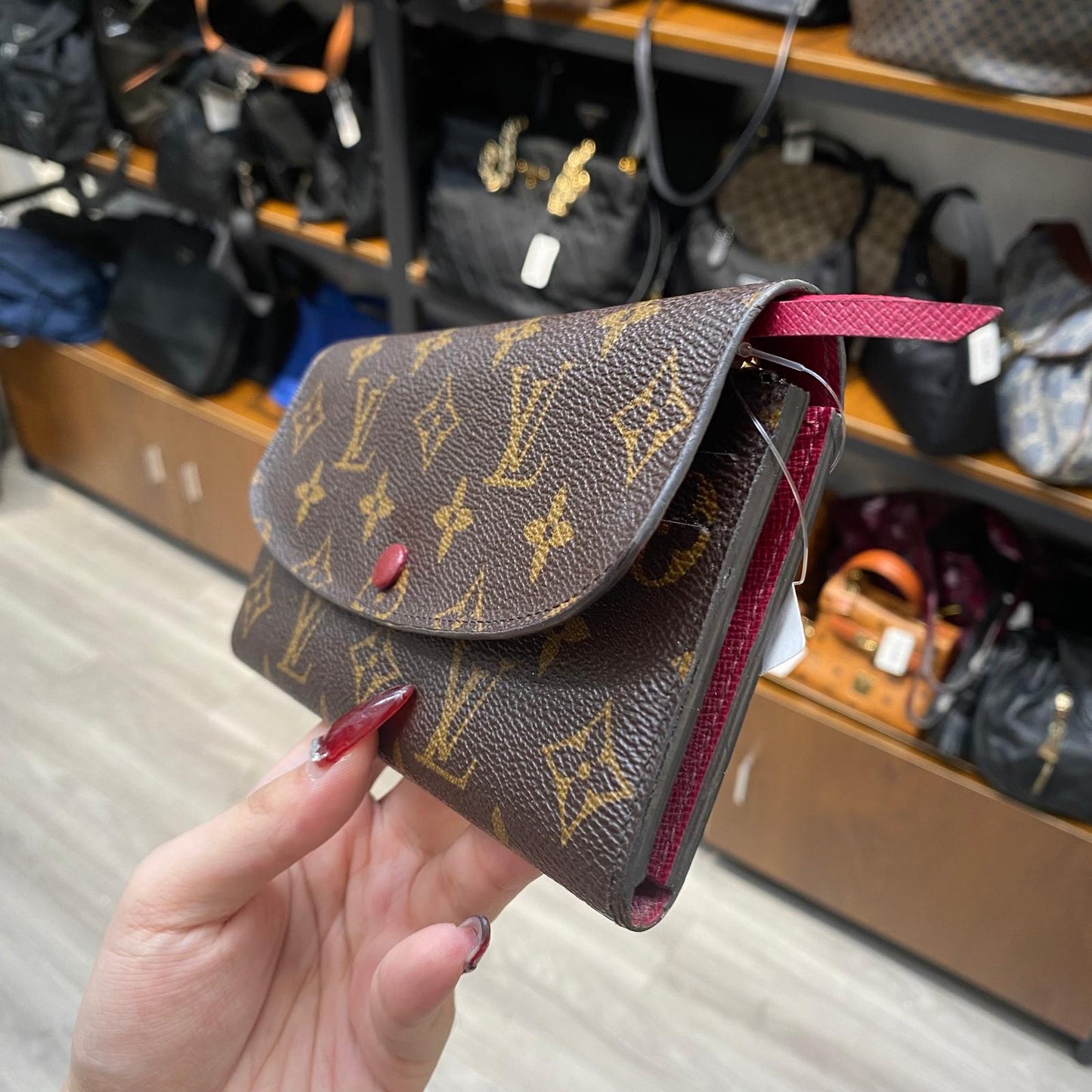 LV老花長銀包