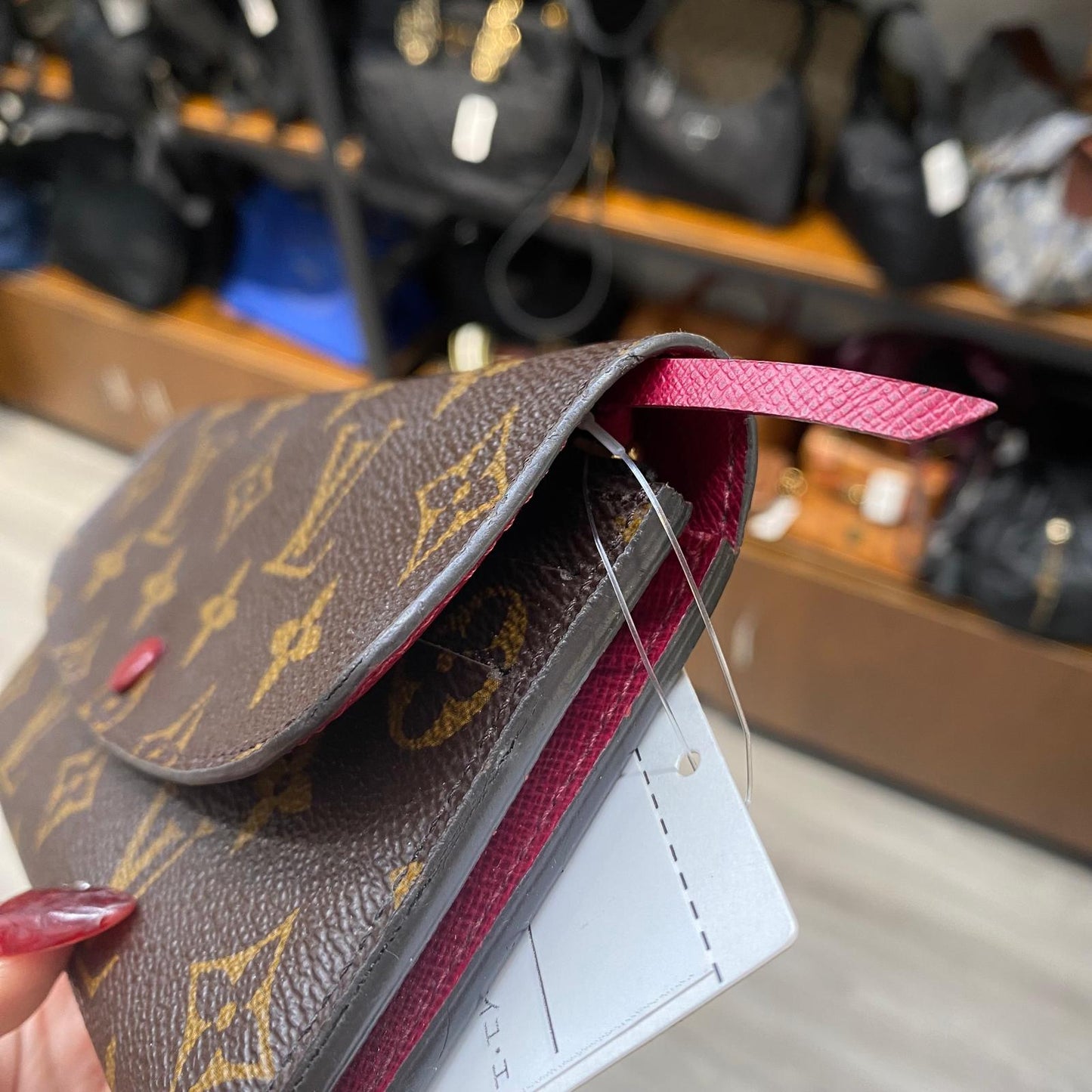 LV老花長銀包