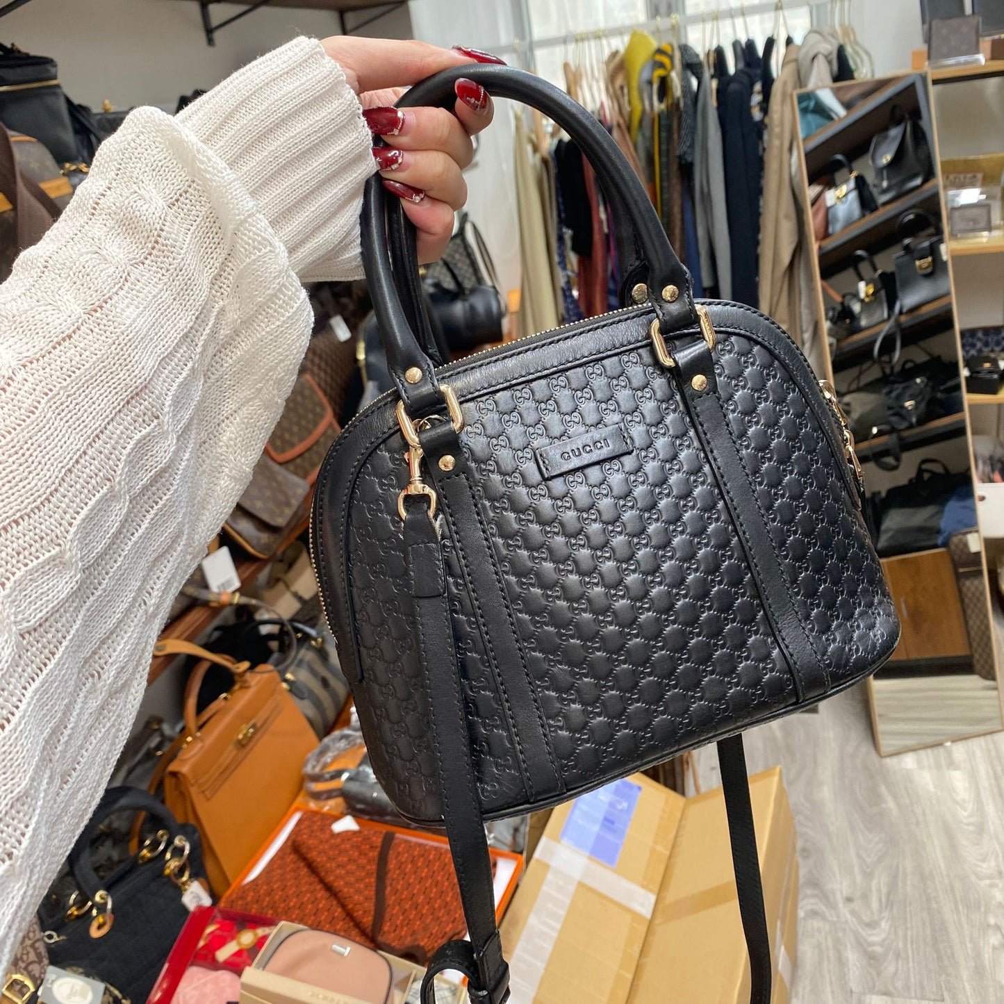 Gucci貝殼包 有塵袋