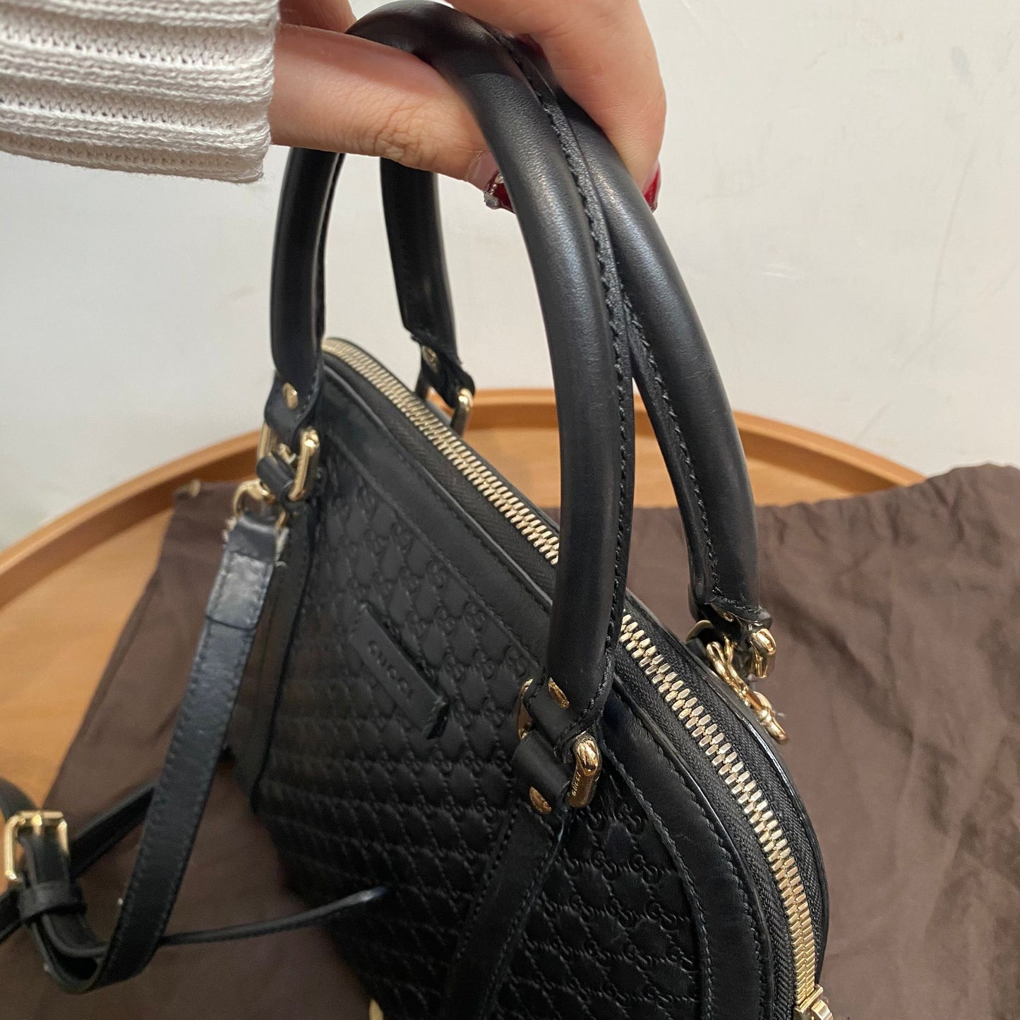 Gucci貝殼包 有塵袋