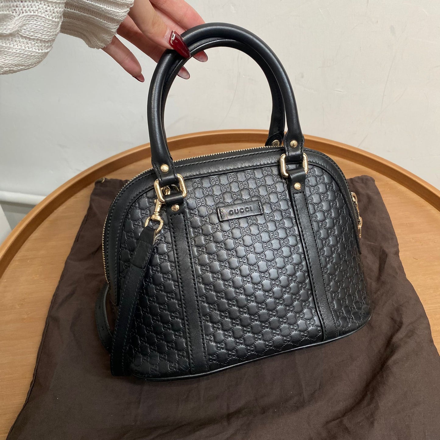 Gucci貝殼包 有塵袋