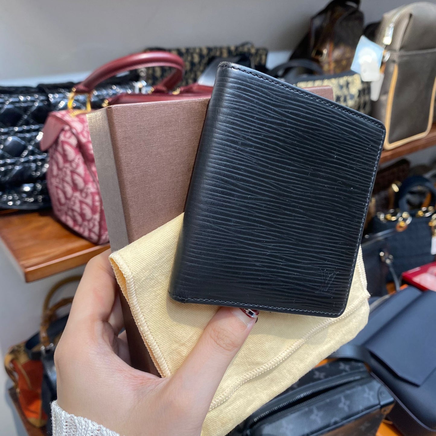 LV EPI 銀包