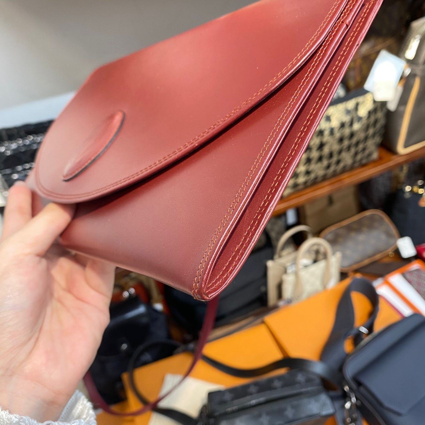 Cartier Clutch 有塵袋