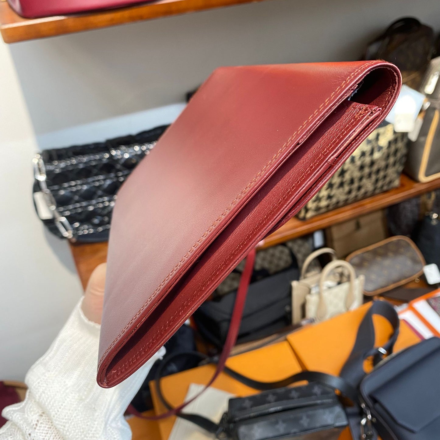 Cartier Clutch 有塵袋