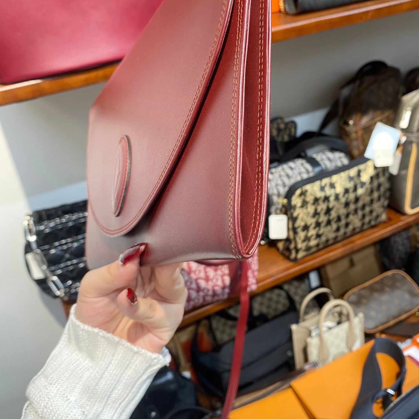 Cartier Clutch 有塵袋
