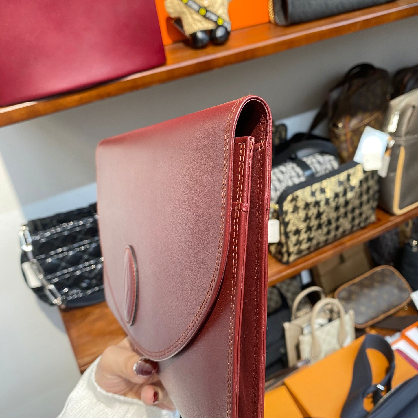 Cartier Clutch 有塵袋