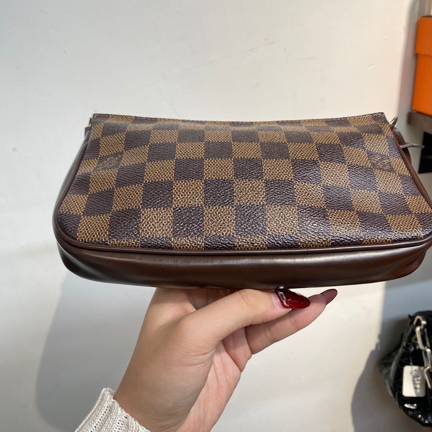 LV 棋盤腋下包