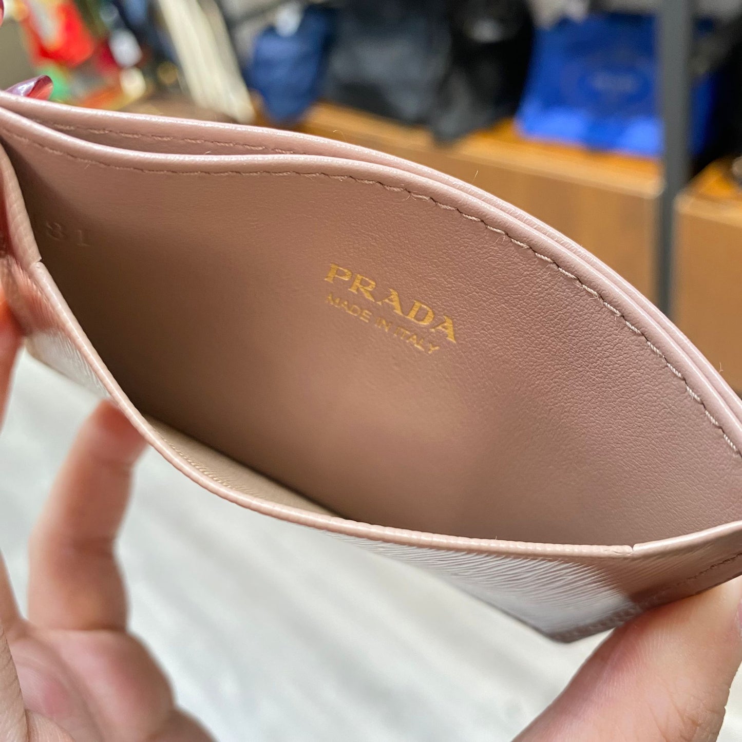 PRADA BABY PINK 卡片套 有盒