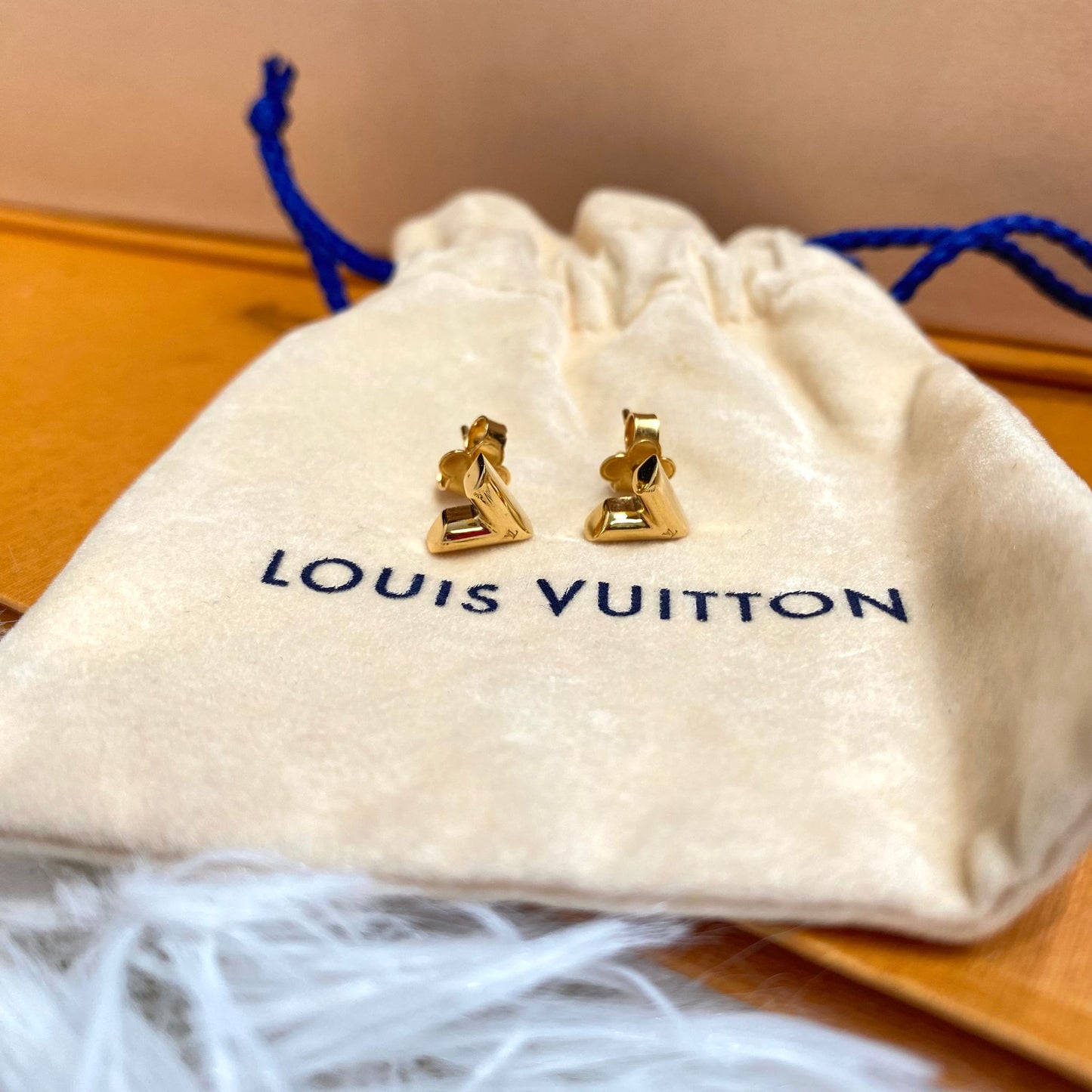 LV 耳環 (耳針款) 有塵袋