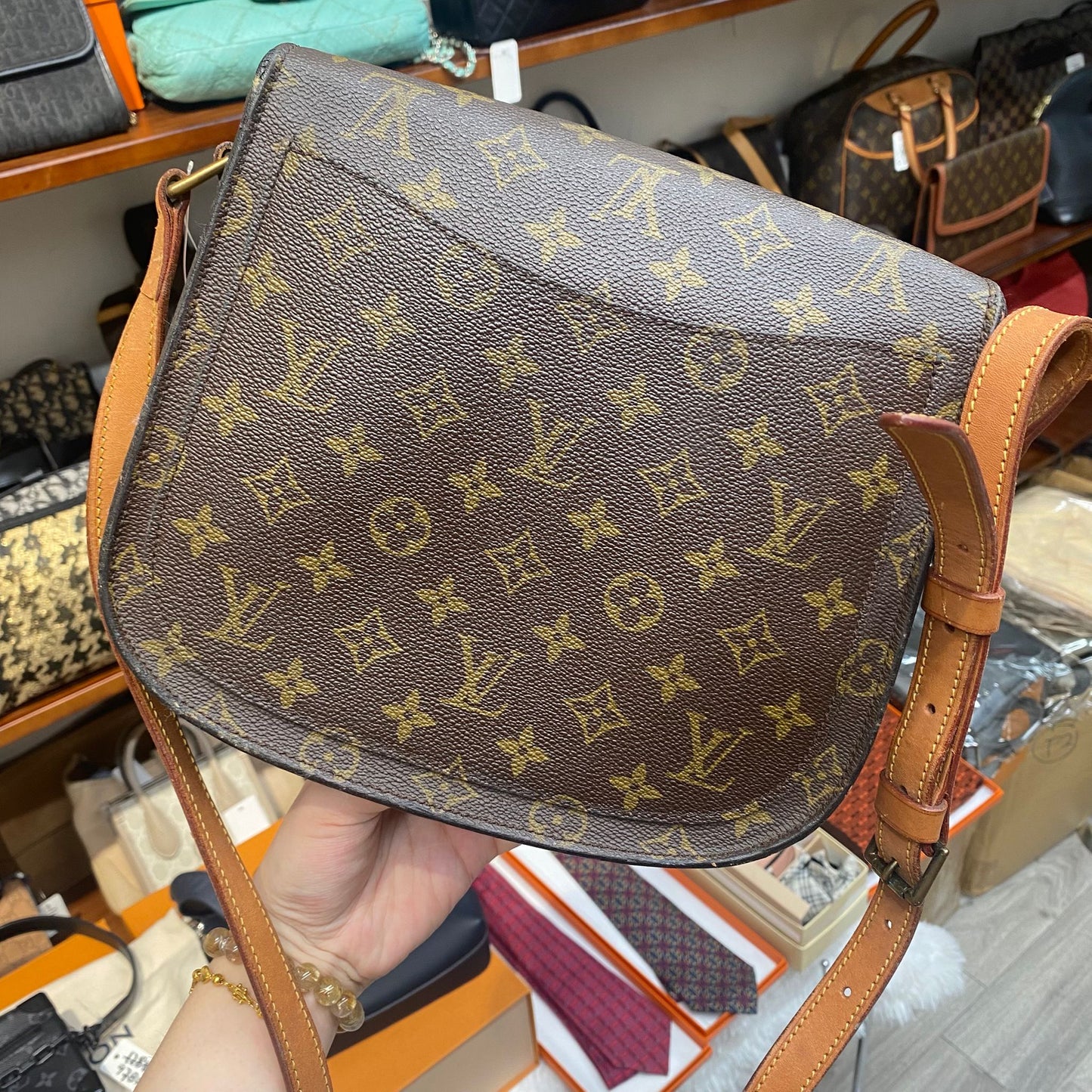 LV老花馬鞍袋