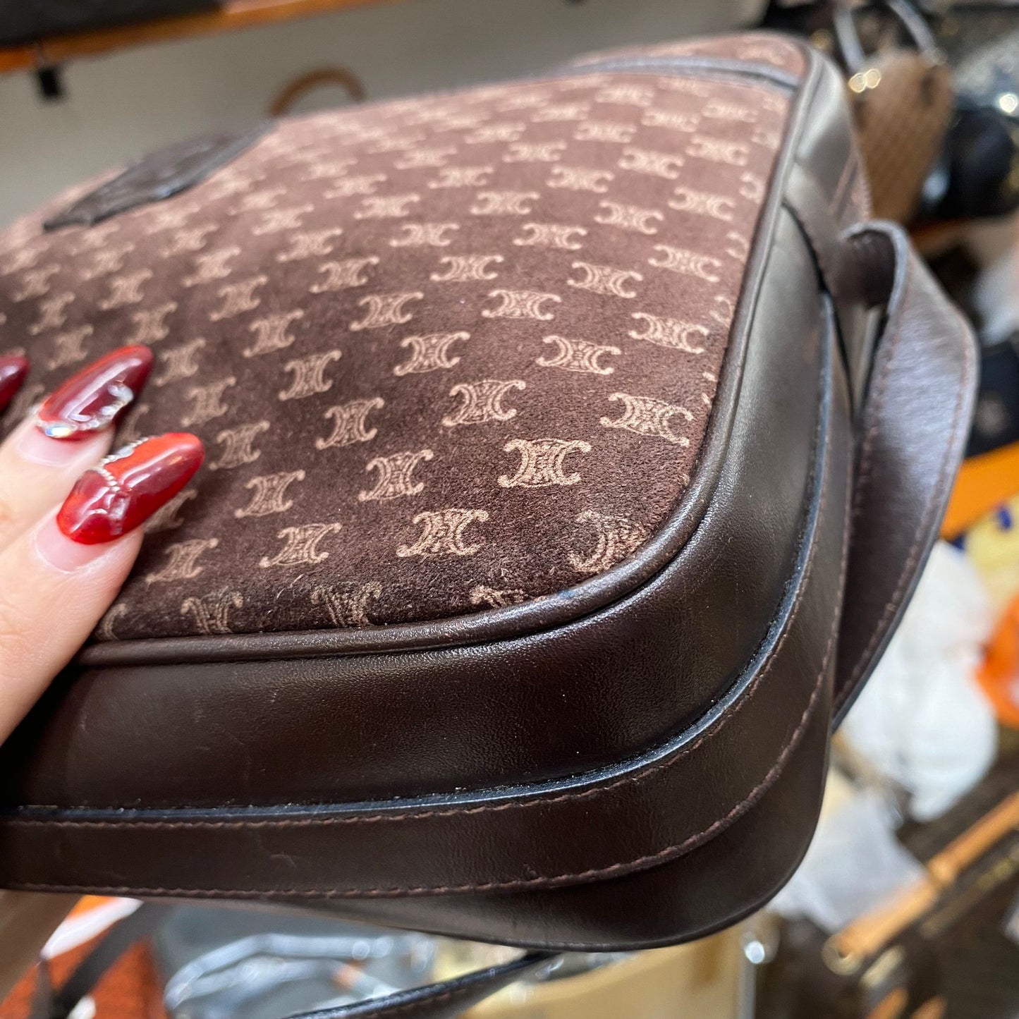 Celine 絨面斜孭袋