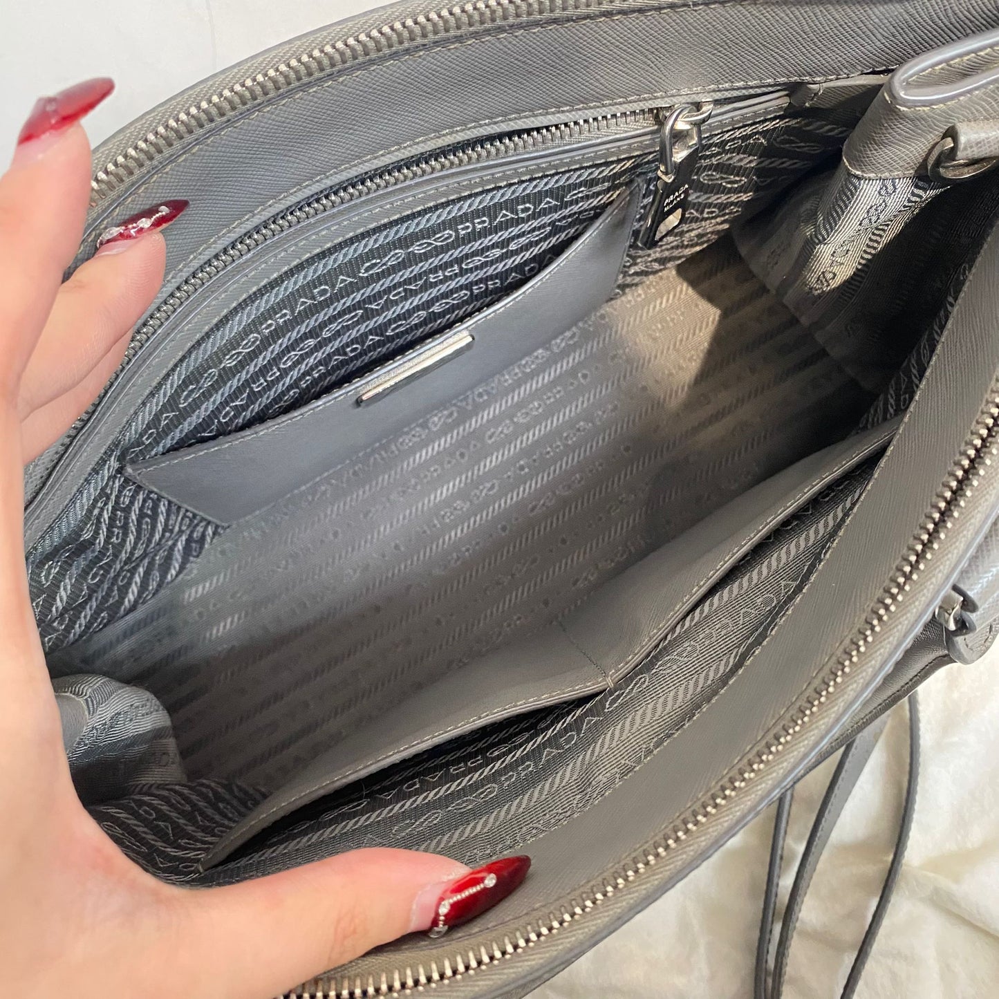 PRADA 3 WAY Tote 灰色