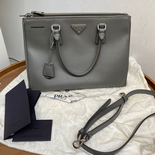 PRADA 3 WAY Tote 灰色
