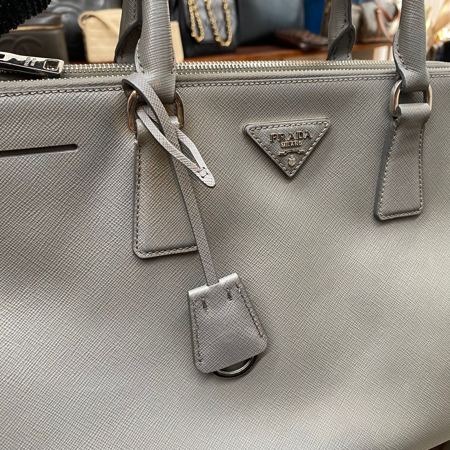 PRADA 3 WAY Tote 灰色