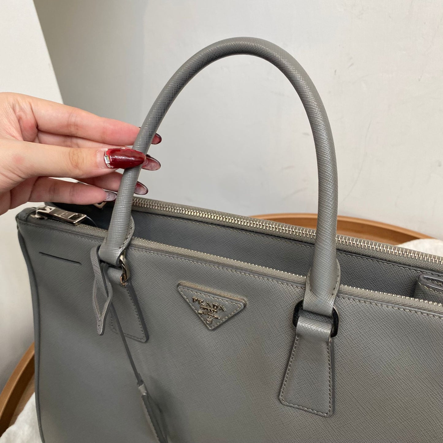 PRADA 3 WAY Tote 灰色