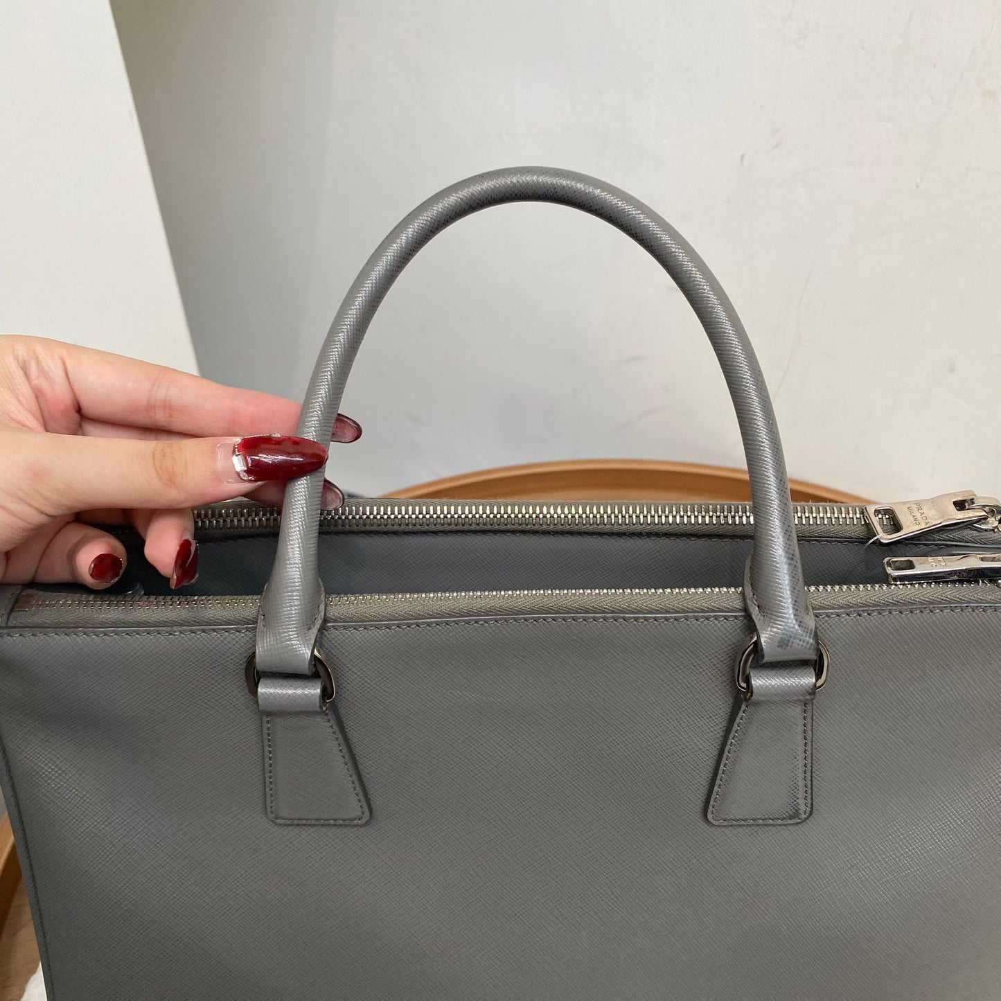 PRADA 3 WAY Tote 灰色