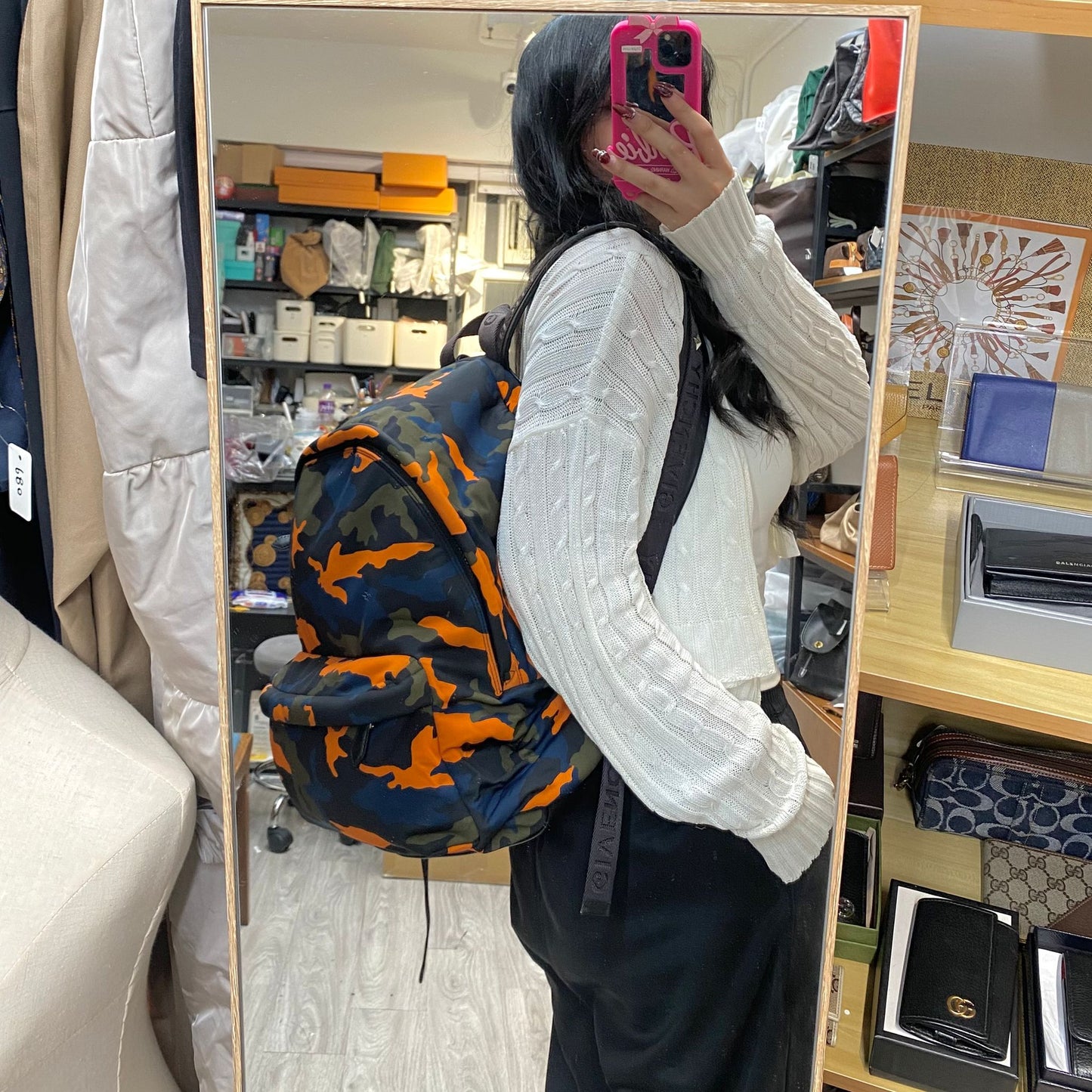 Givenchy迷彩背囊 有塵袋