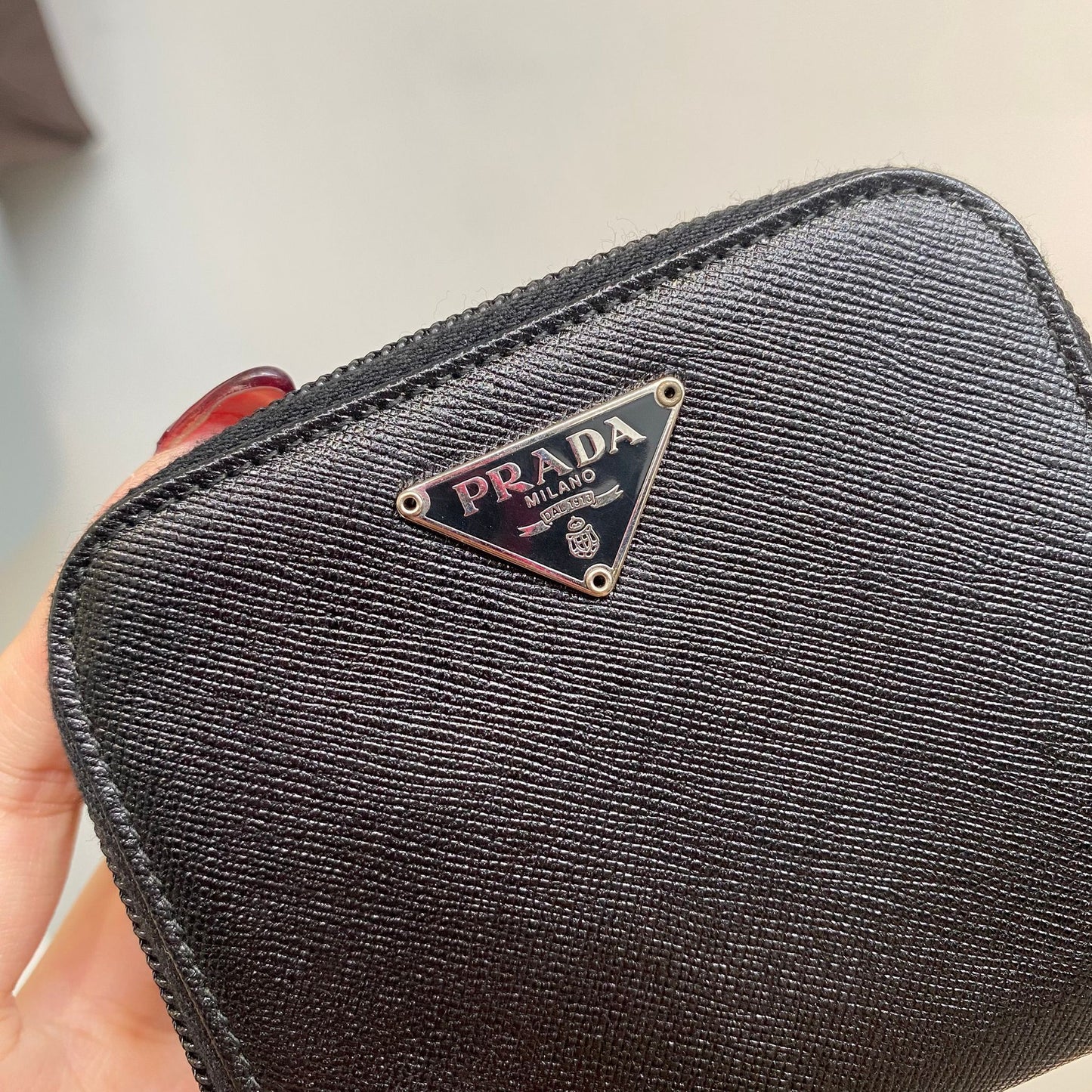 Prada短銀包 有盒