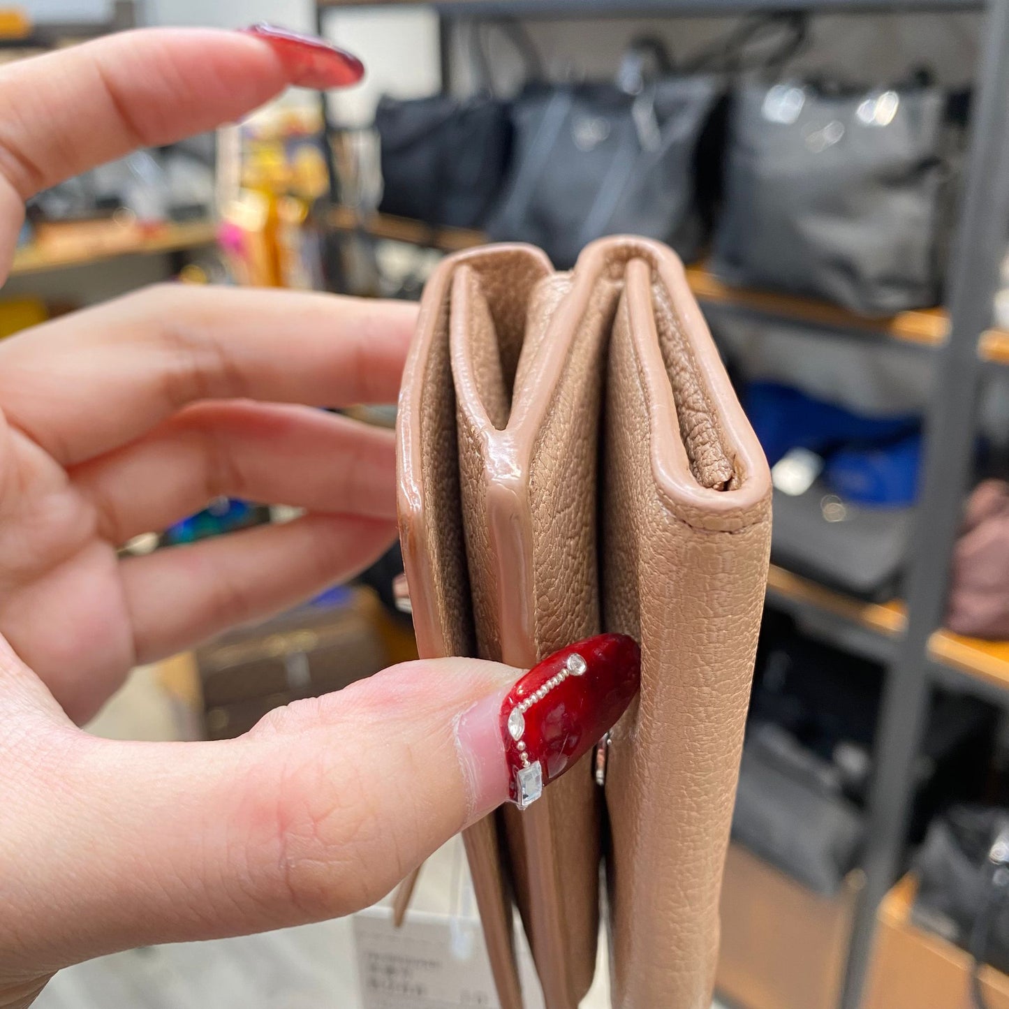 Balenciaga短銀包