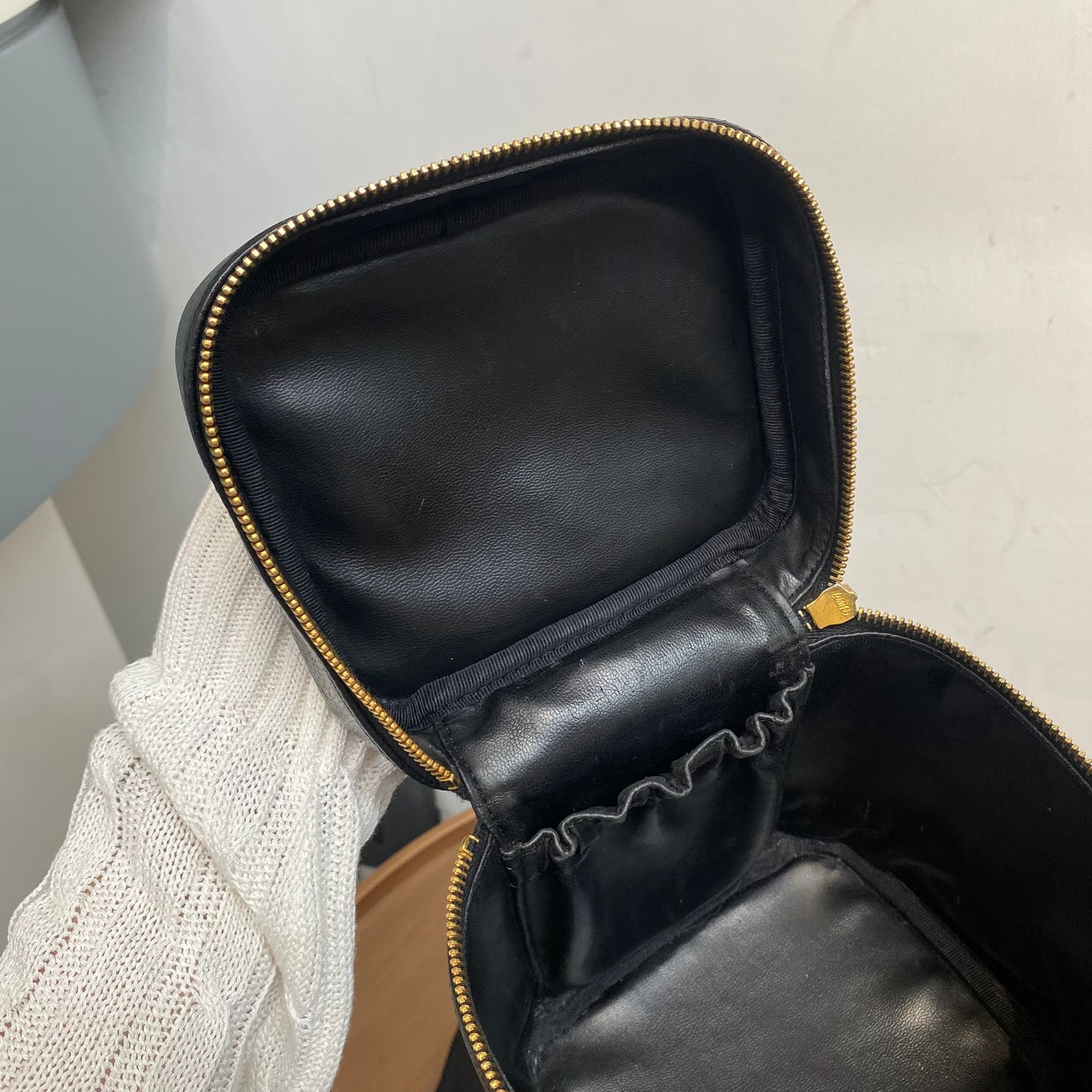 Chanel Vanity Case 有塵袋有貼
