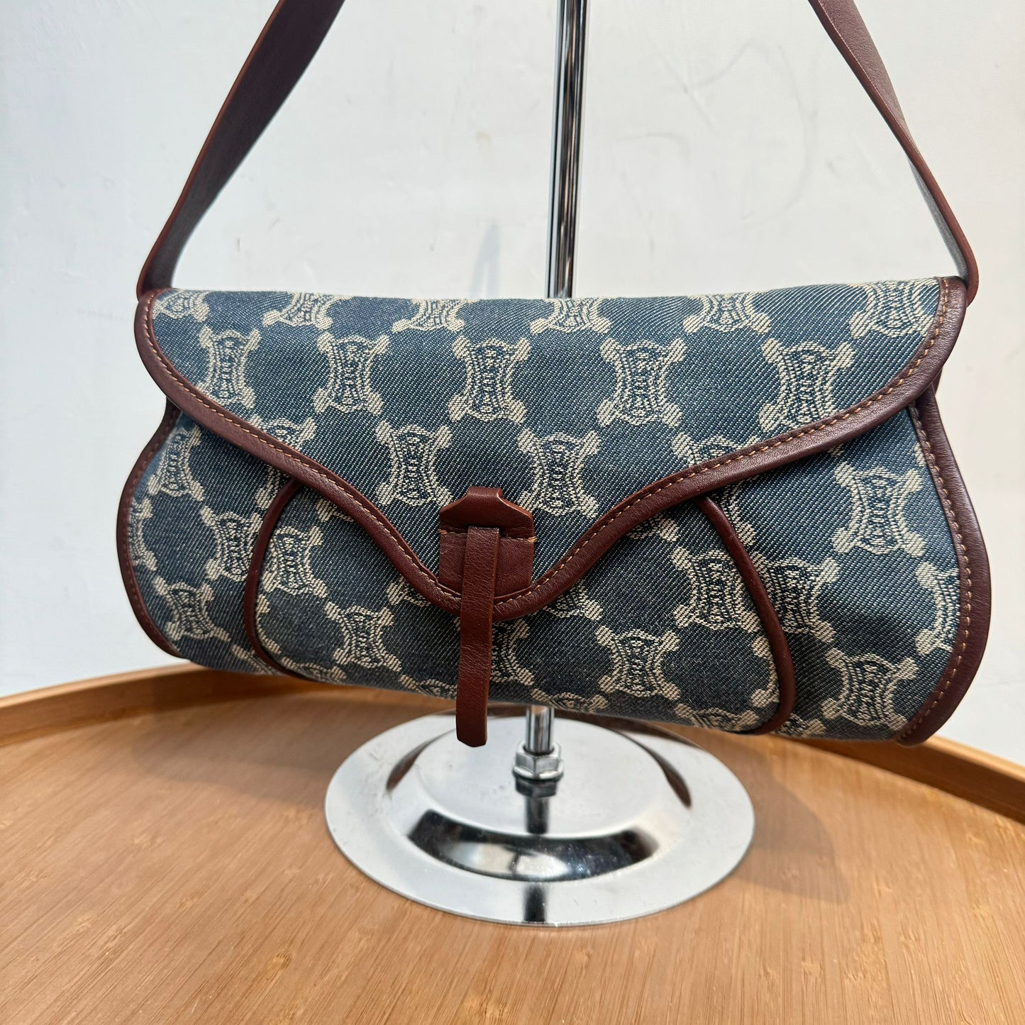 CELINE 牛仔腋下袋