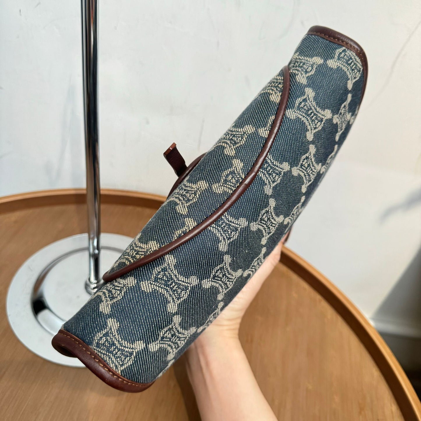 CELINE 牛仔腋下袋