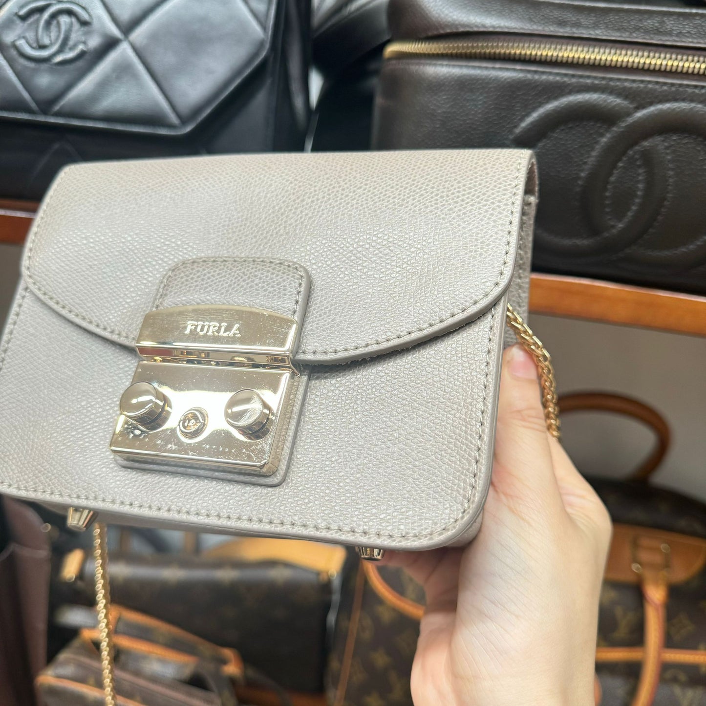 FURLA METROPOLIS 灰色