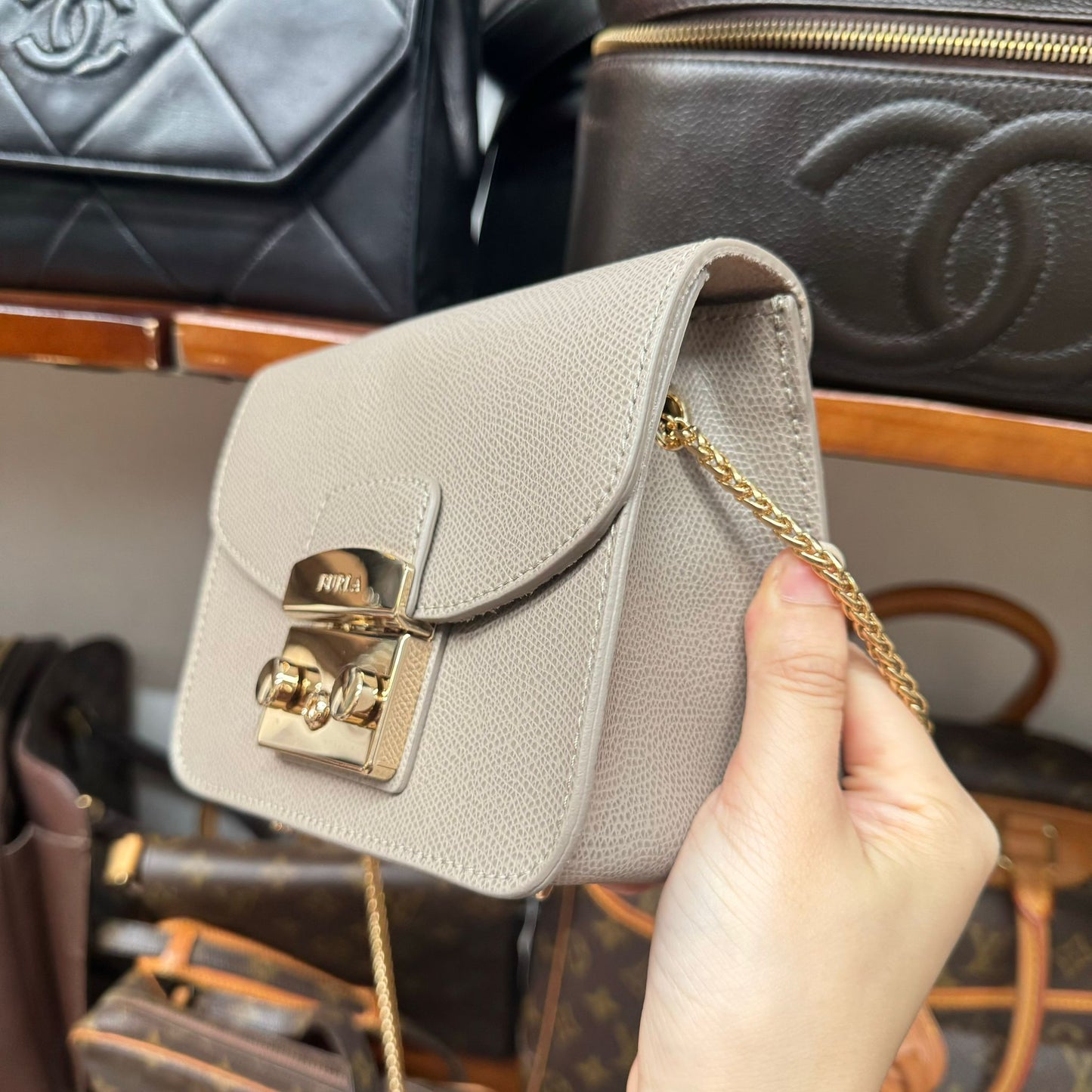 FURLA METROPOLIS 灰色