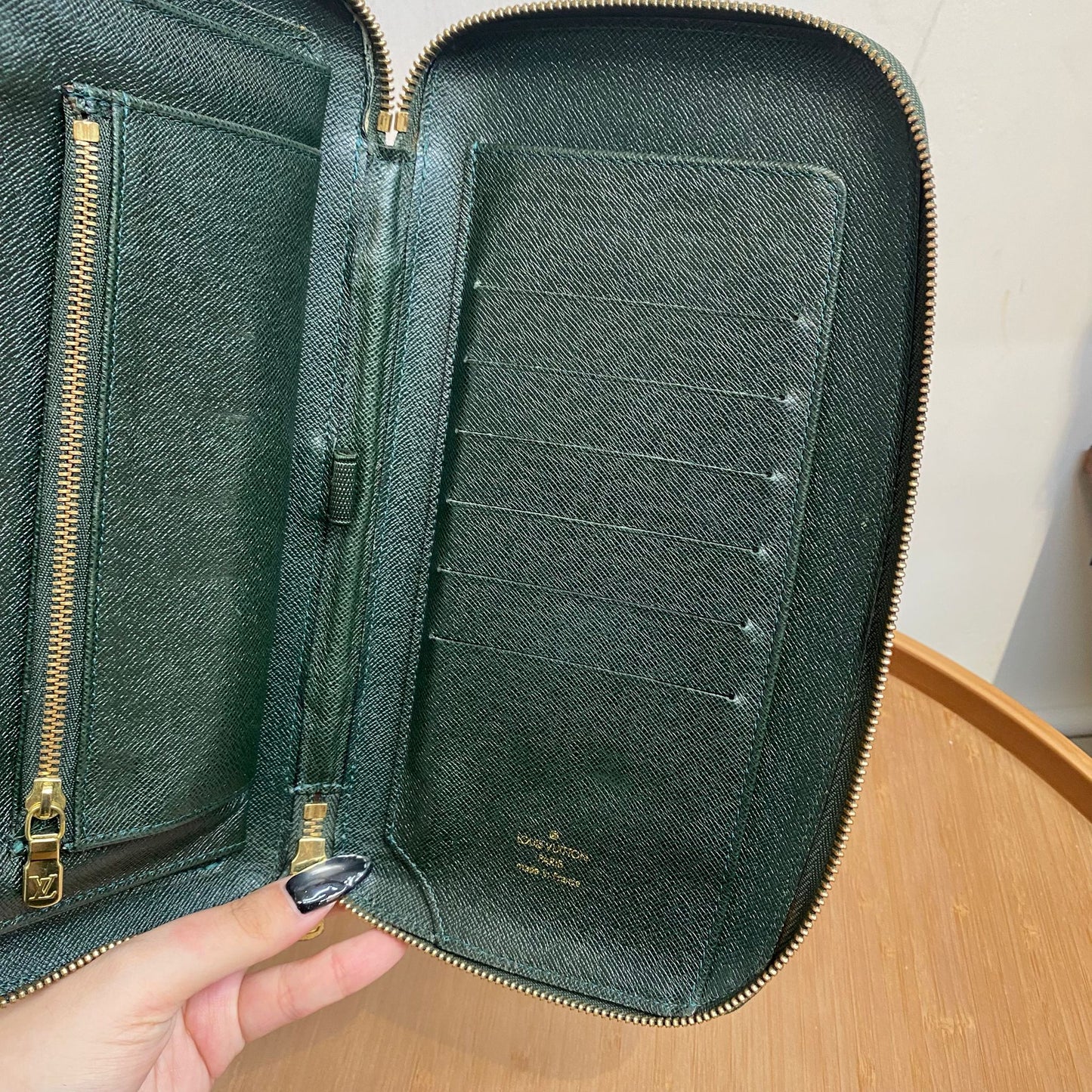 LV Travel Wallet 有盒