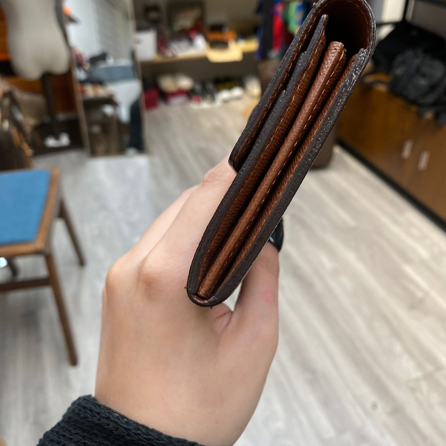 LV 老花長銀包