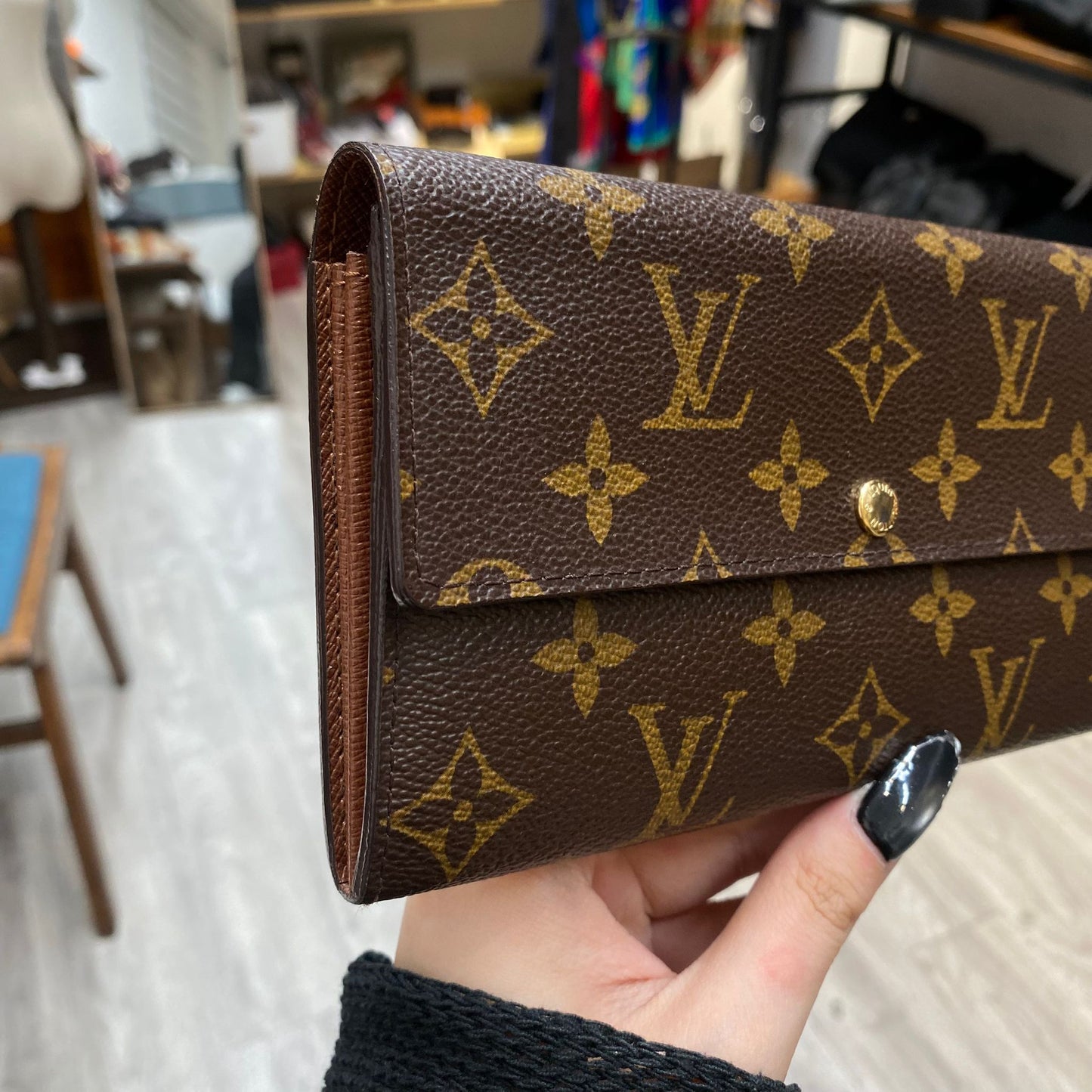 LV 老花長銀包