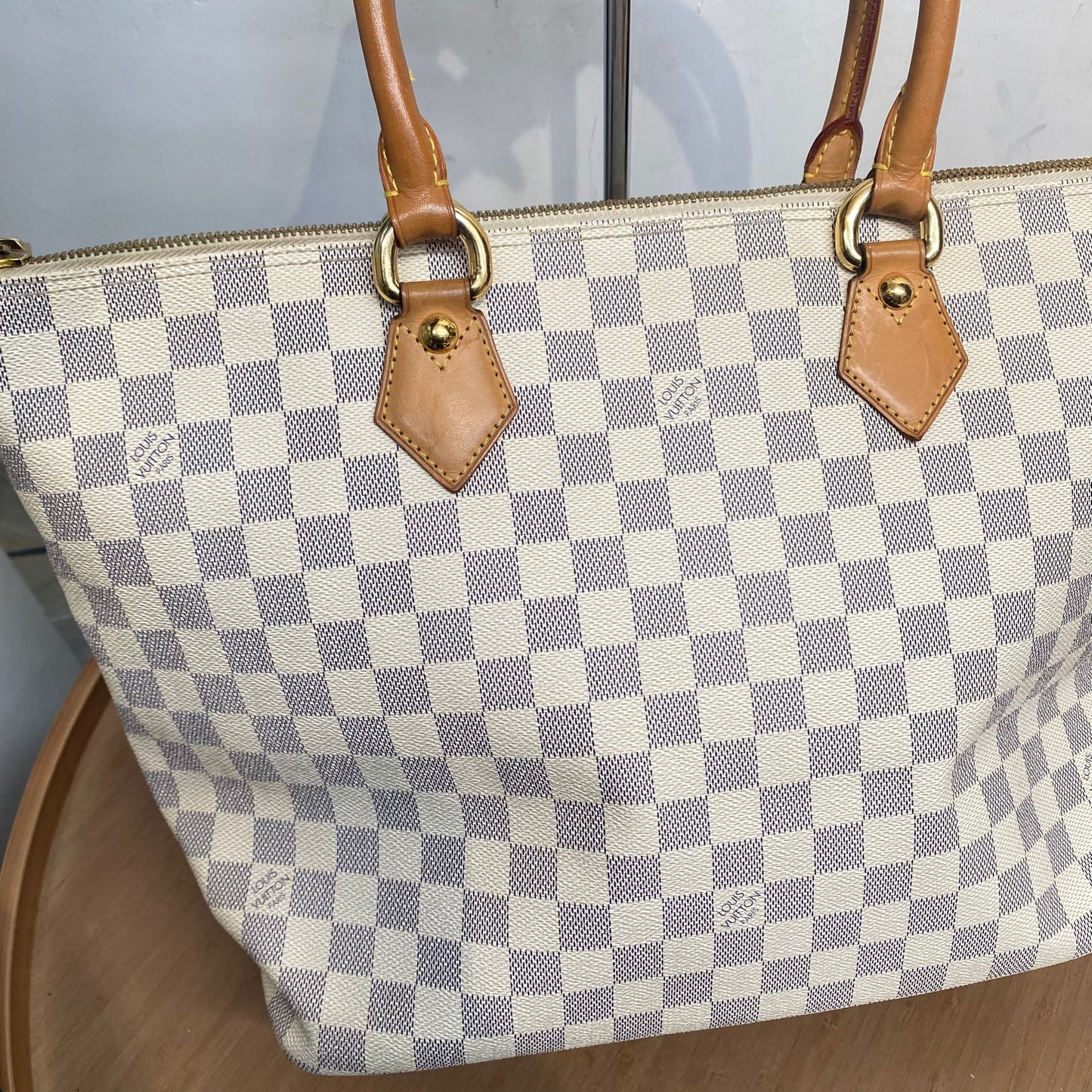 LV 白棋盤 TOTE