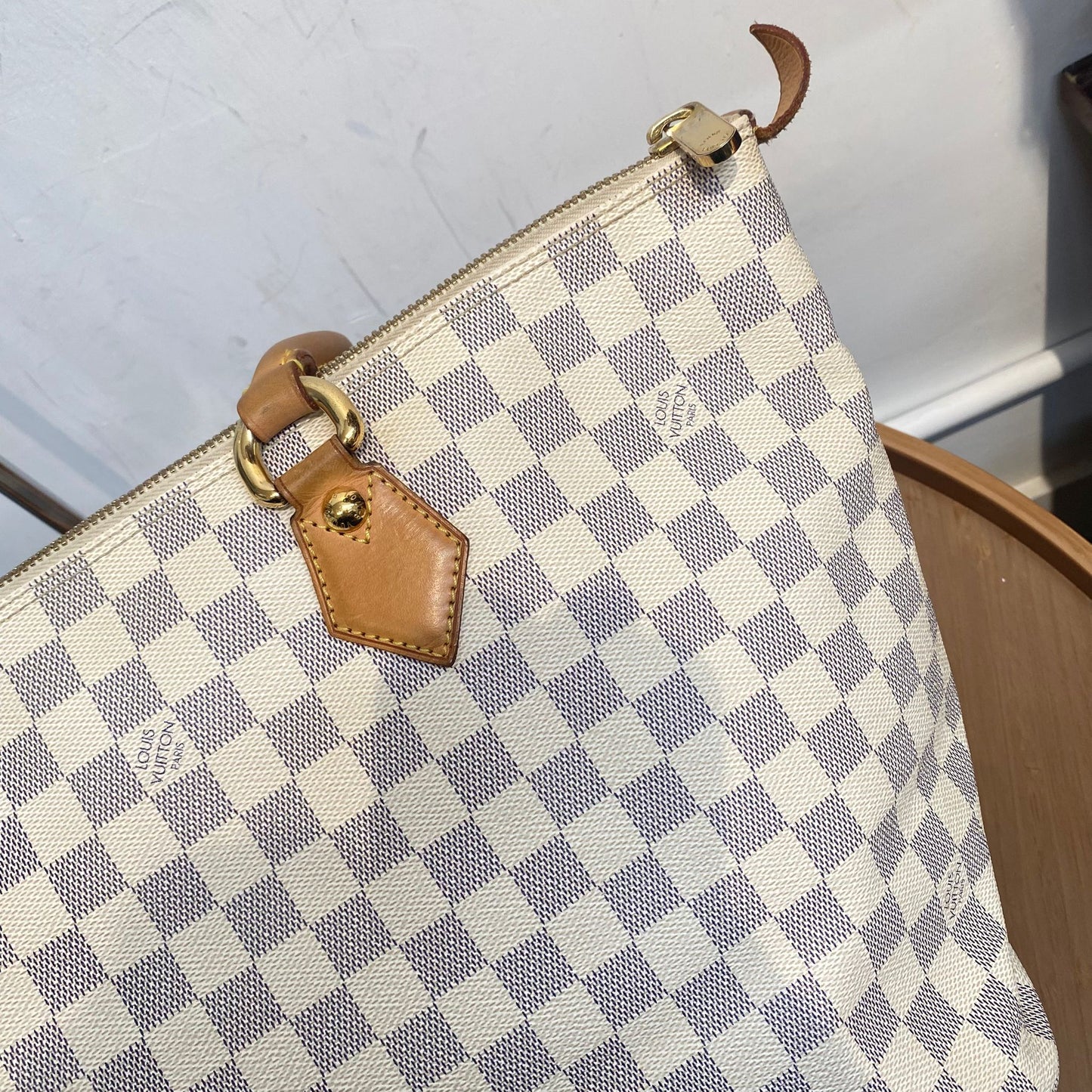 LV 白棋盤 TOTE