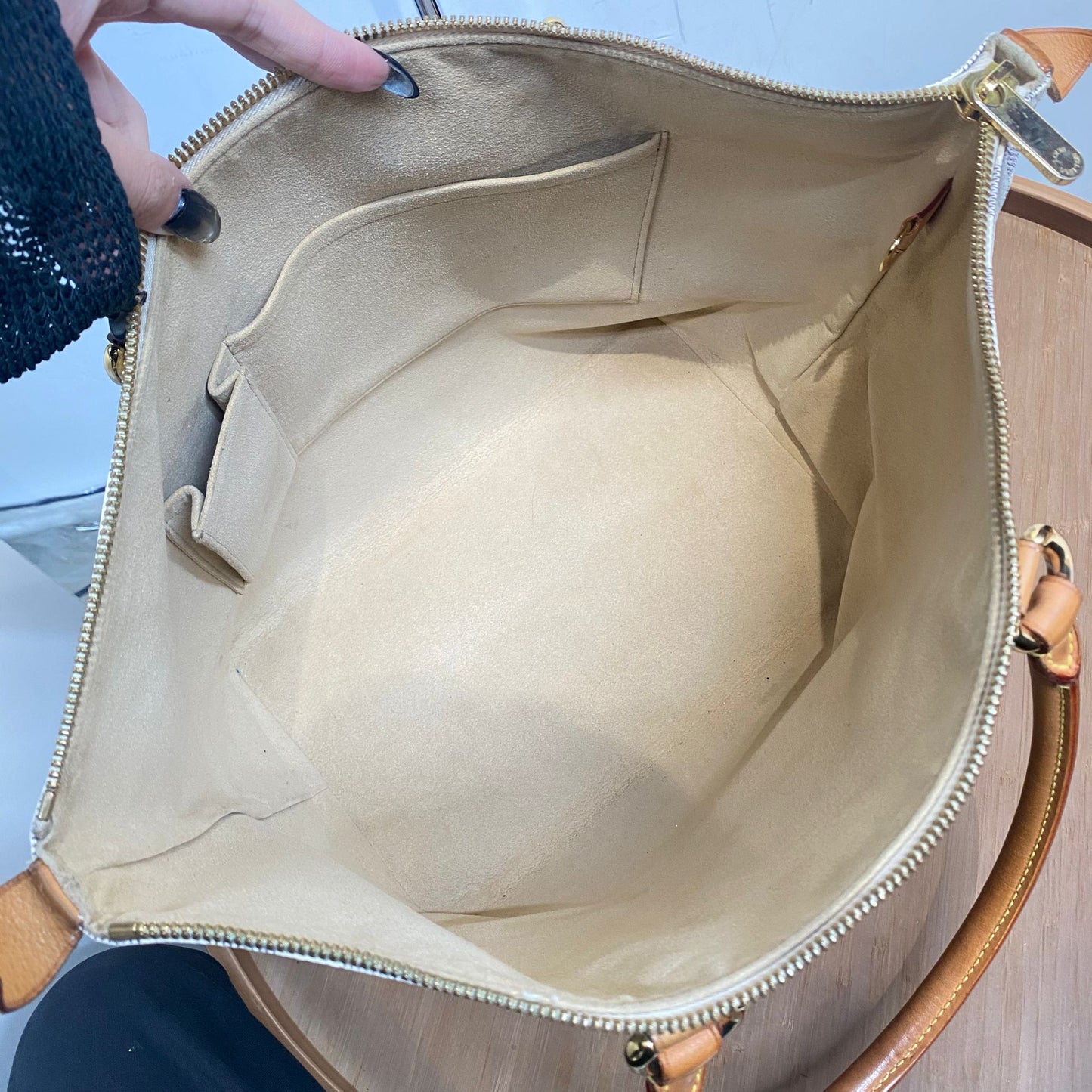 LV 白棋盤 TOTE
